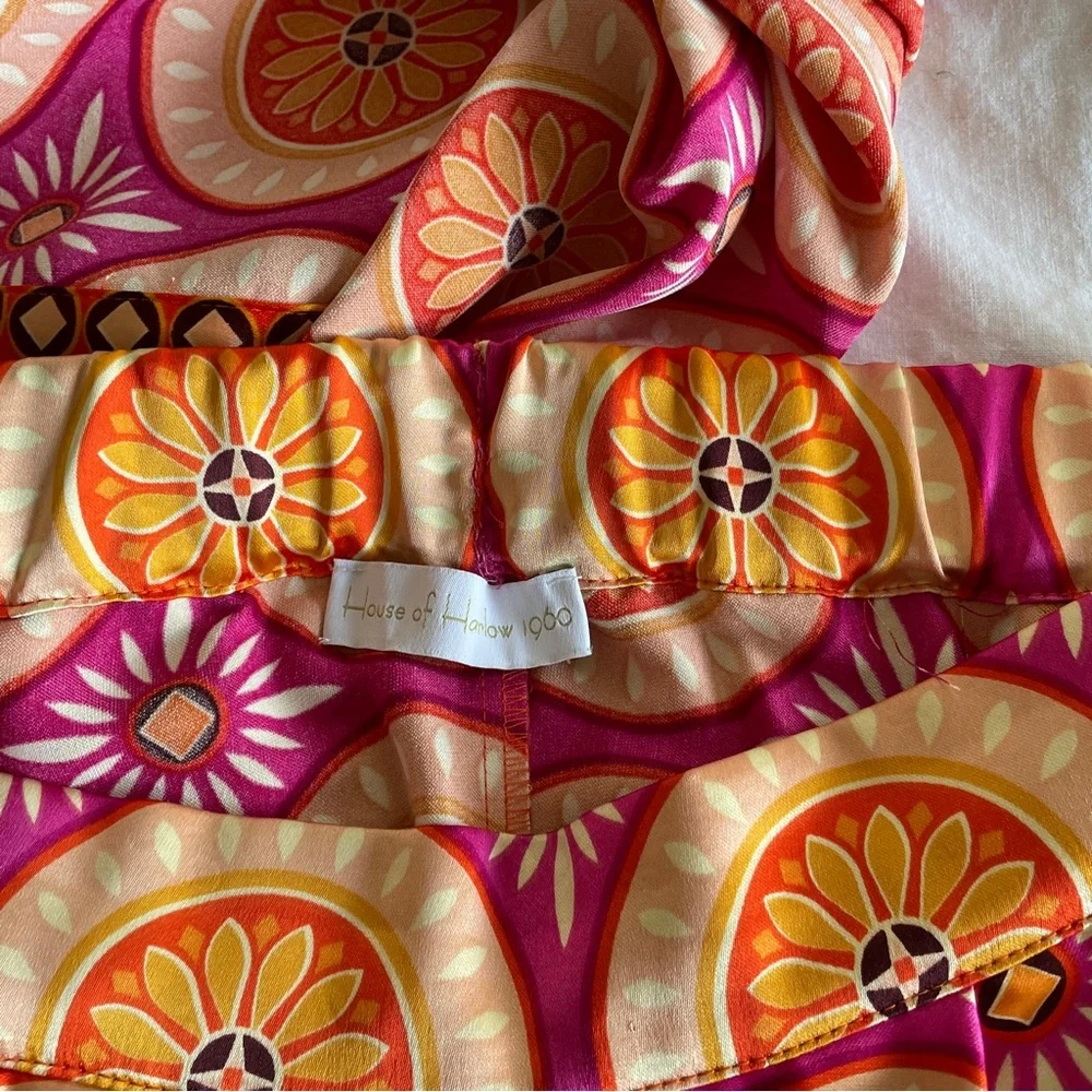 HARLOW 1960 2-piece satin pants set - Picture 11 of 11